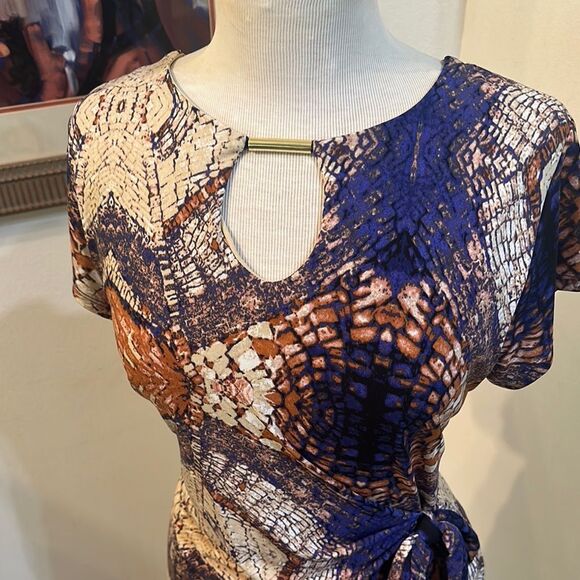 FYLO Side Tie Gathered Pattern Dress Size Large - Picture 6 of 15